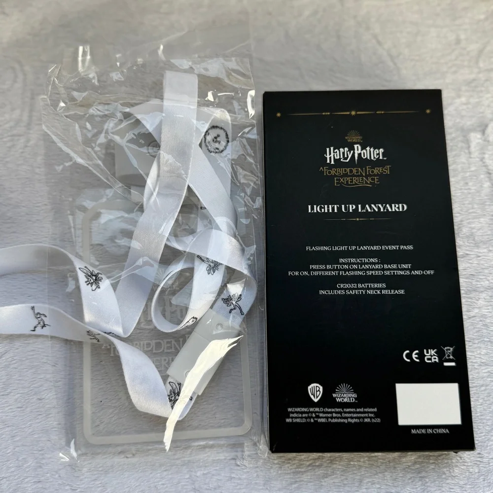 Harry Potter‎ - The Forbidden Forest Experience Flashing Light Up Lanyard - NEW